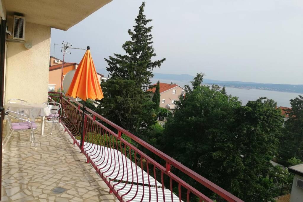 Spacious 2-Room Apartment With Beautiful Sea View Crikvenica Exterior photo